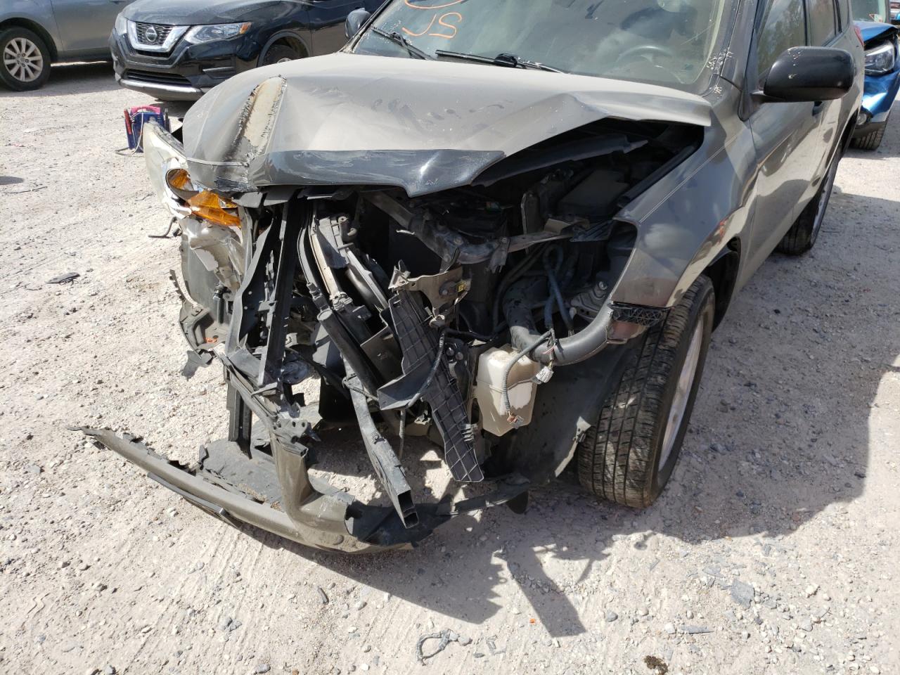 Photo 9 from auction – 2010 TOYOTA RAV4 with VIN JTMBF4DV0AD035507