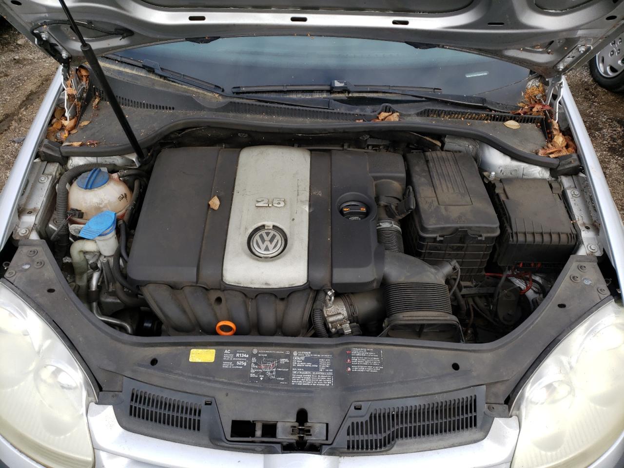 Photo 7 from auction – 2007 VOLKSWAGEN RABBIT with VIN WVWAS71K57W082290