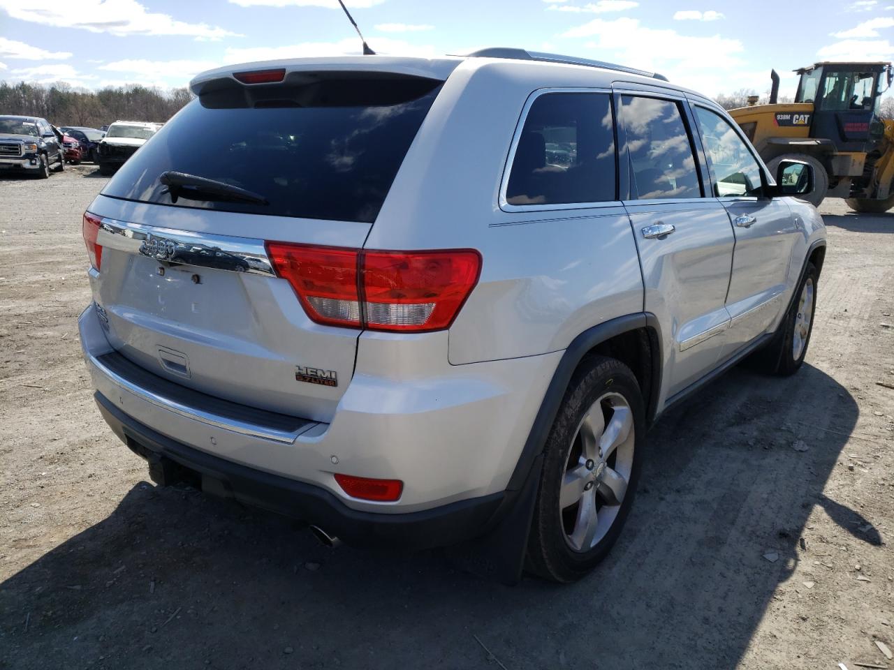 Photo 4 from auction – 2011 JEEP GRAND CHER with VIN 1J4RR5GT7BC556361