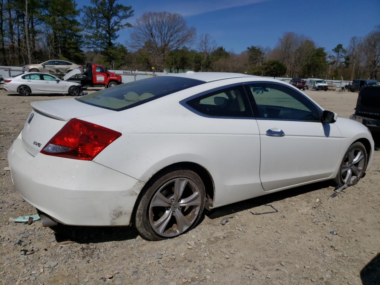 Photo 4 from auction – 2011 HONDA ACCORD EXL with VIN 1HGCS2B89BA005928