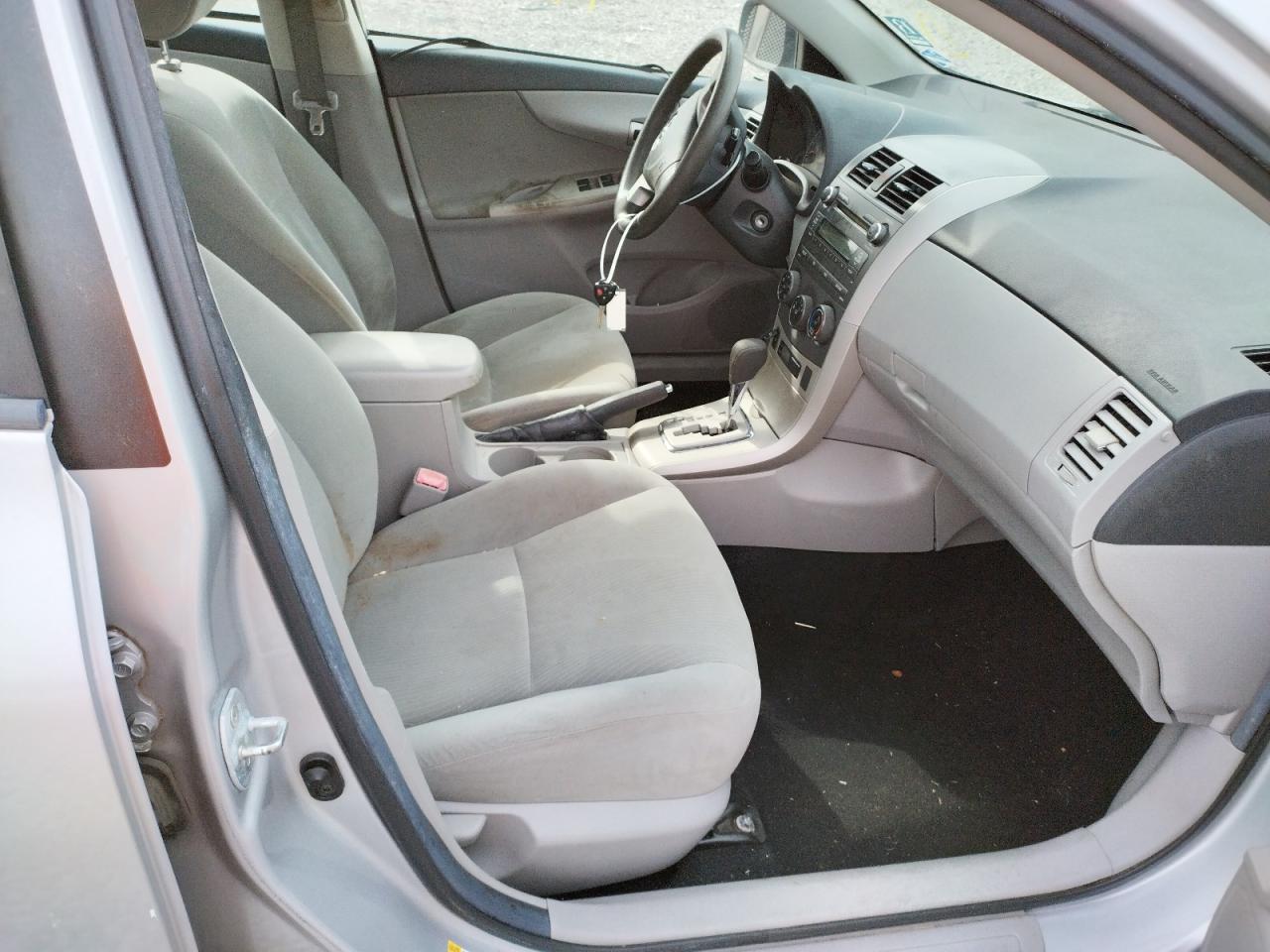 Photo 5 from auction – 2011 TOYOTA COROLLA BA with VIN 2T1BU4EE8BC541637