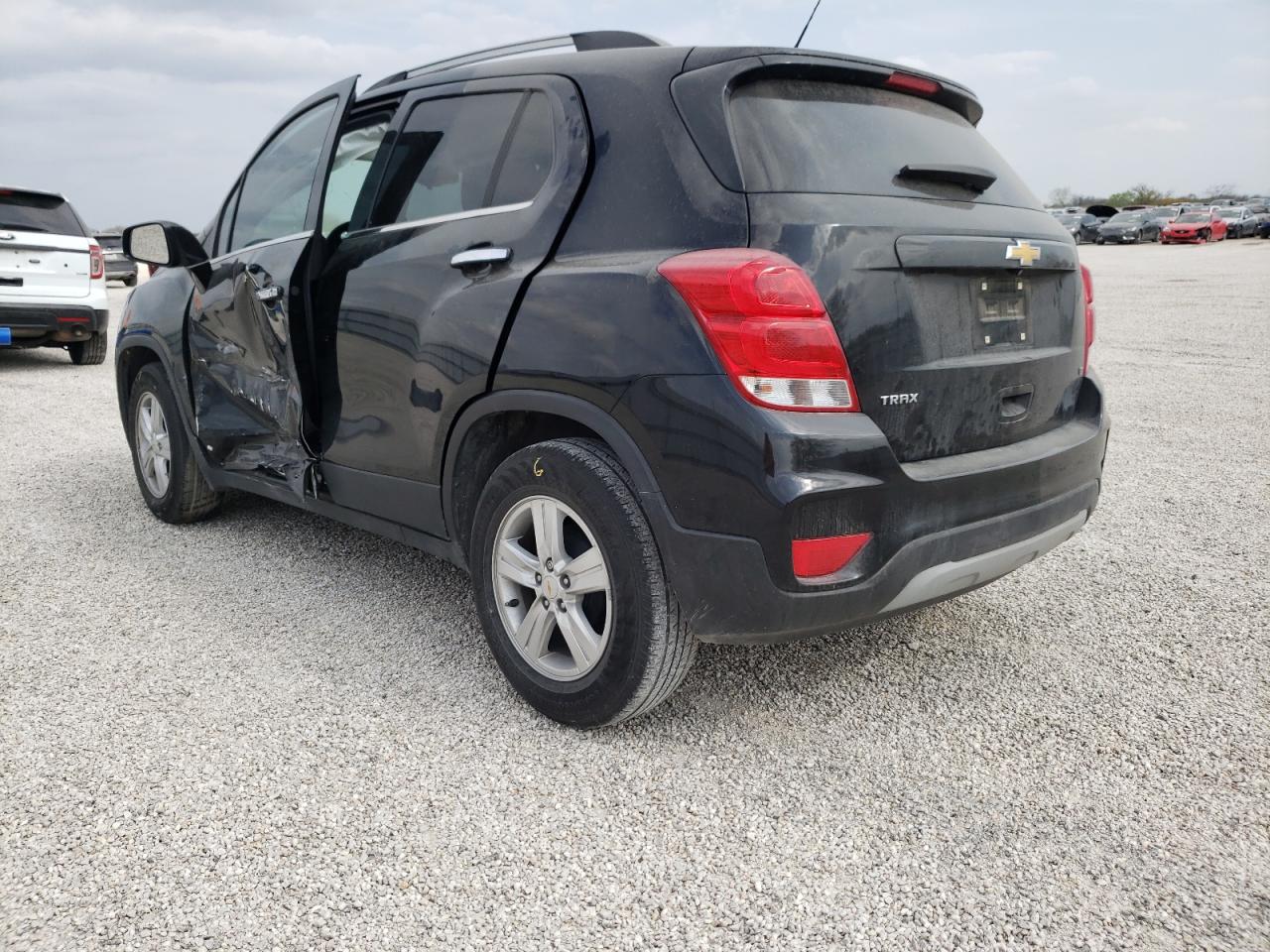 Photo 3 from auction – 2019 CHEVROLET TRAX 1LT with VIN KL7CJLSB0KB860429