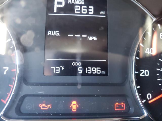 Photo 8 from auction – 2018 KIA FORTE LX with VIN 3KPFK4A71JE255126