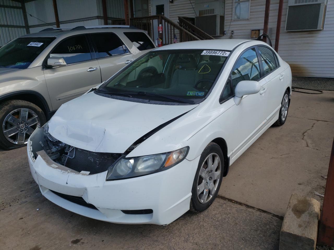 Photo 2 from auction – 2010 HONDA CIVIC LX with VIN 2HGFA1F54AH537811