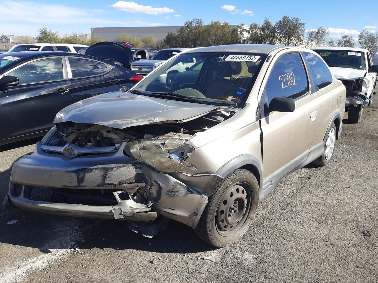 Photo 2 from auction – 2003 TOYOTA ECHO with VIN JTDAT123230264768