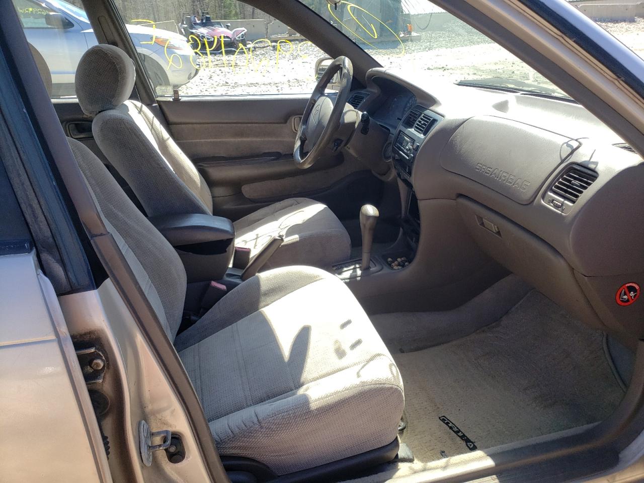 Photo 5 from auction – 1996 TOYOTA COROLLA DX with VIN 2T1BB02E3TC146656