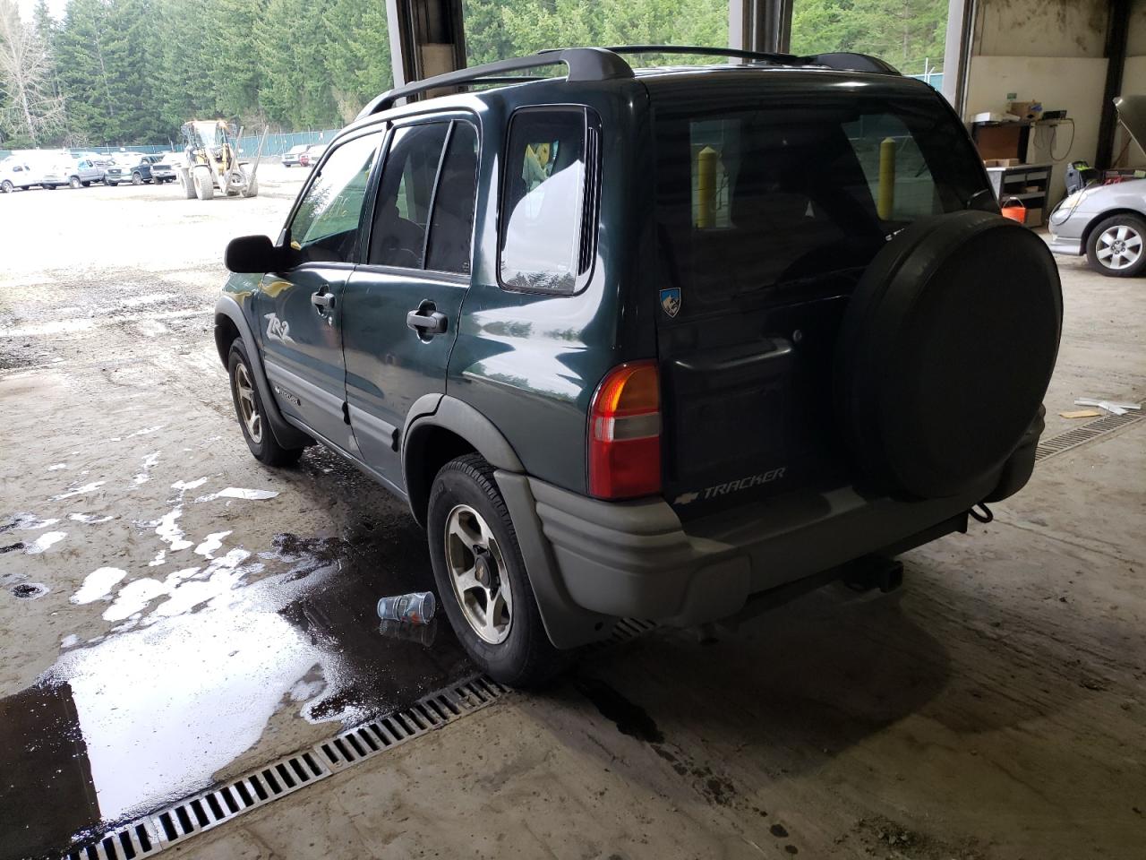 Photo 3 from auction – 2002 CHEVROLET TRACKER ZR with VIN 2CNBJ734526917051