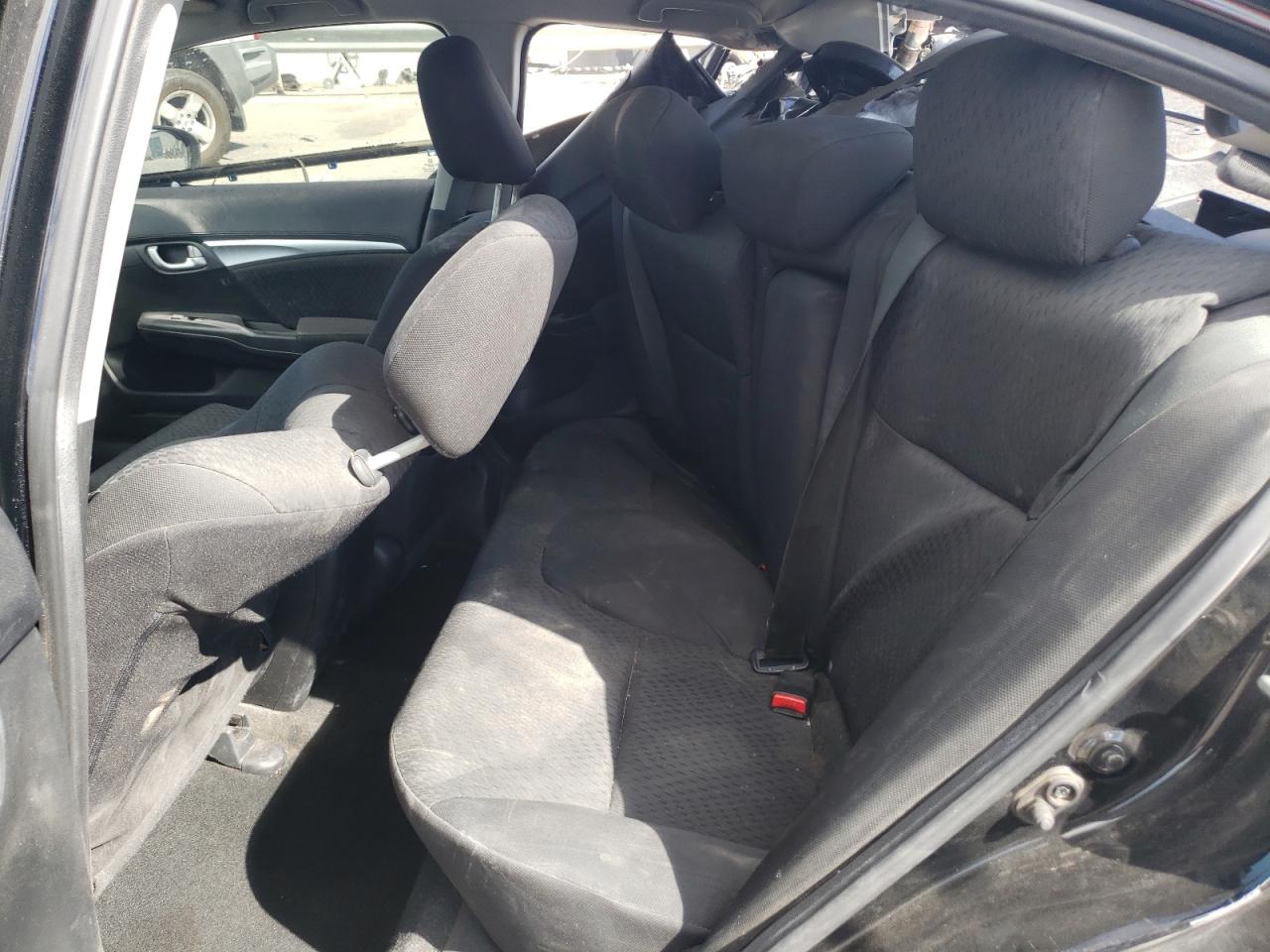 Фото 6 с аукциона – 2015 HONDA CIVIC EX с VIN 19XFB2F83FE097613