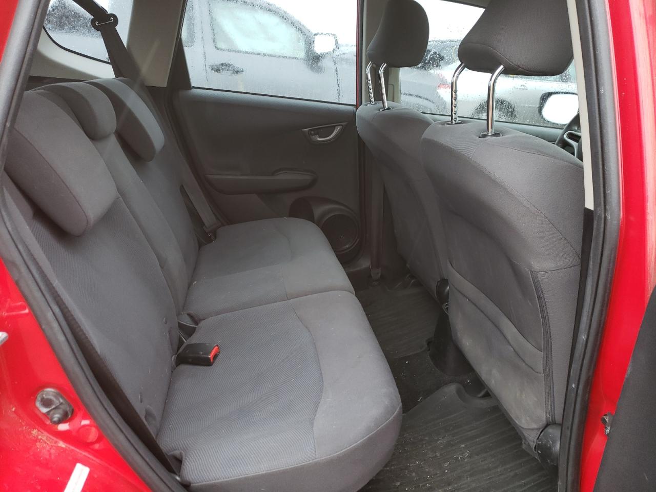 Photo 6 from auction – 2013 HONDA FIT with VIN JHMGE8G34DC046609