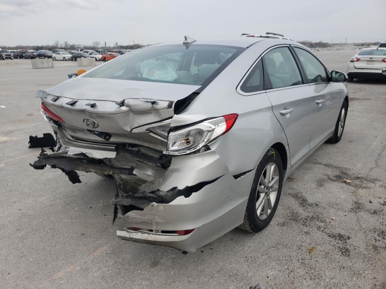 Photo 4 from auction – 2016 HYUNDAI SONATA SE with VIN 5NPE24AF8GH370717