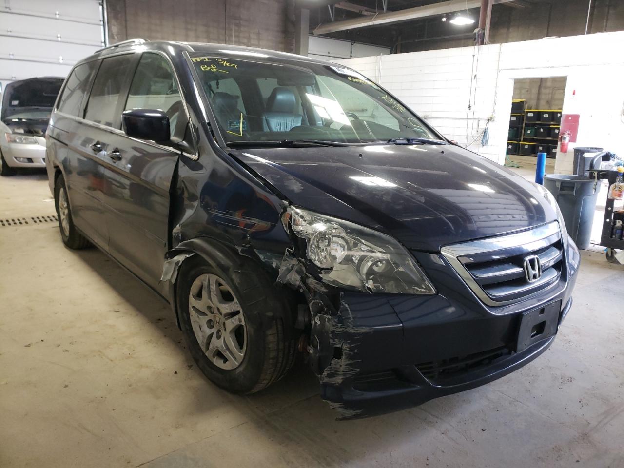 HONDA ODYSSEY 2006 with VIN 5FNRL38636B004983 - Photo from auction