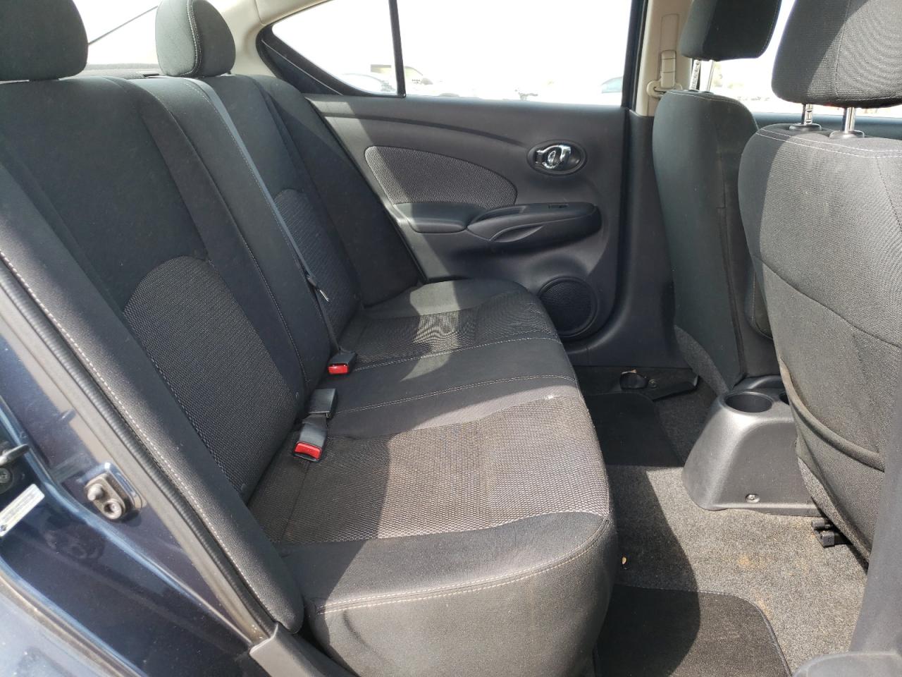 Photo 6 from auction – 2015 NISSAN VERSA S with VIN 3N1CN7AP7FL931726