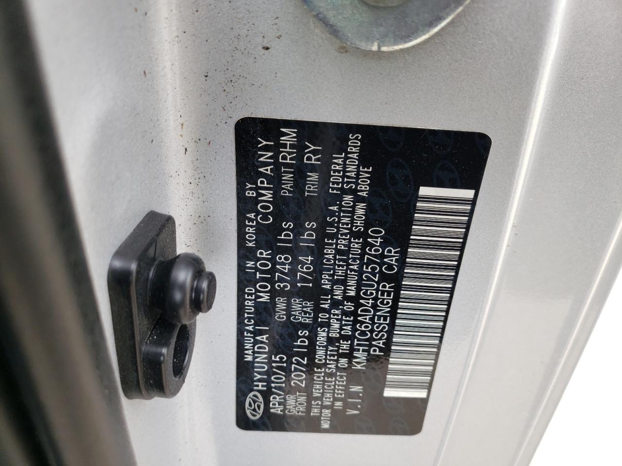 Photo 10 from auction – 2016 HYUNDAI VELOSTER with VIN KMHTC6AD4GU257640