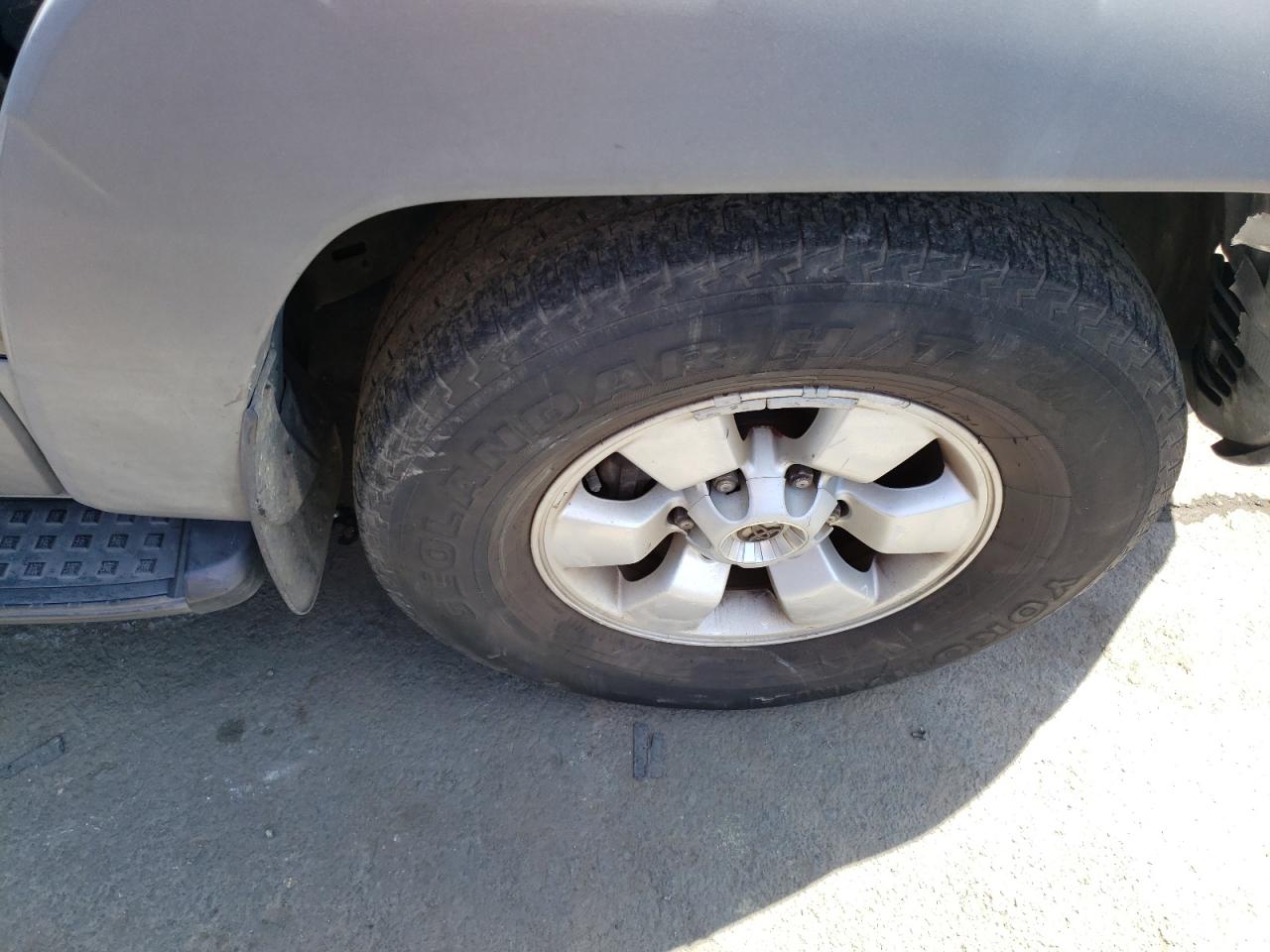 Photo 9 from auction – 2003 TOYOTA 4RUNNER SR with VIN JTEZU14R938003023