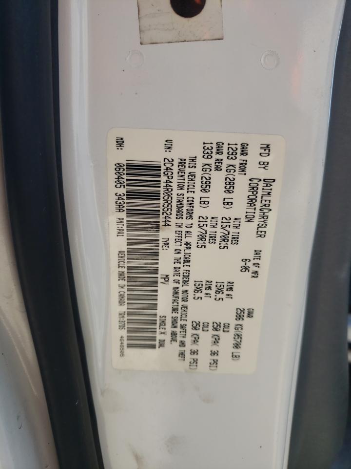 Photo 10 from auction – 2005 CHRYSLER TOWN & COU with VIN 2C4GP44R05R552444