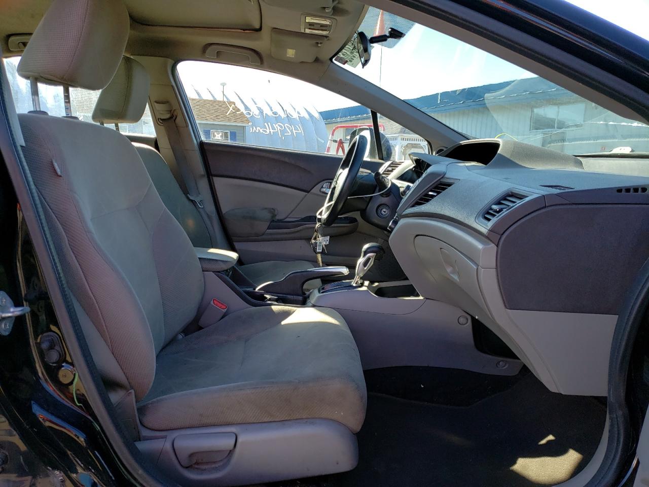 Photo 5 from auction – 2012 HONDA CIVIC EX with VIN 2HGFB2F82CH546474