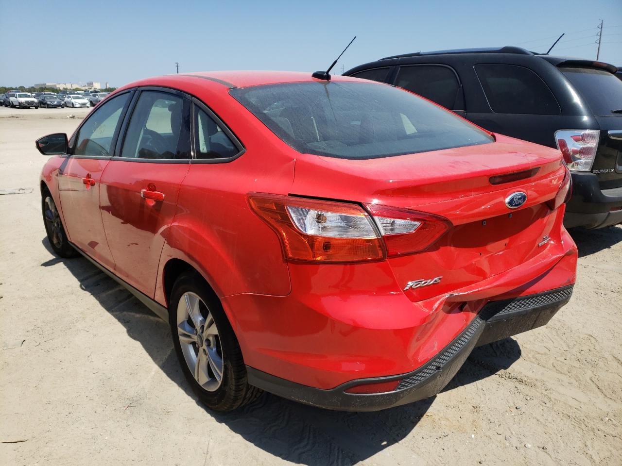 Photo 3 from auction – 2014 FORD FOCUS SE with VIN 1FADP3F24EL323146