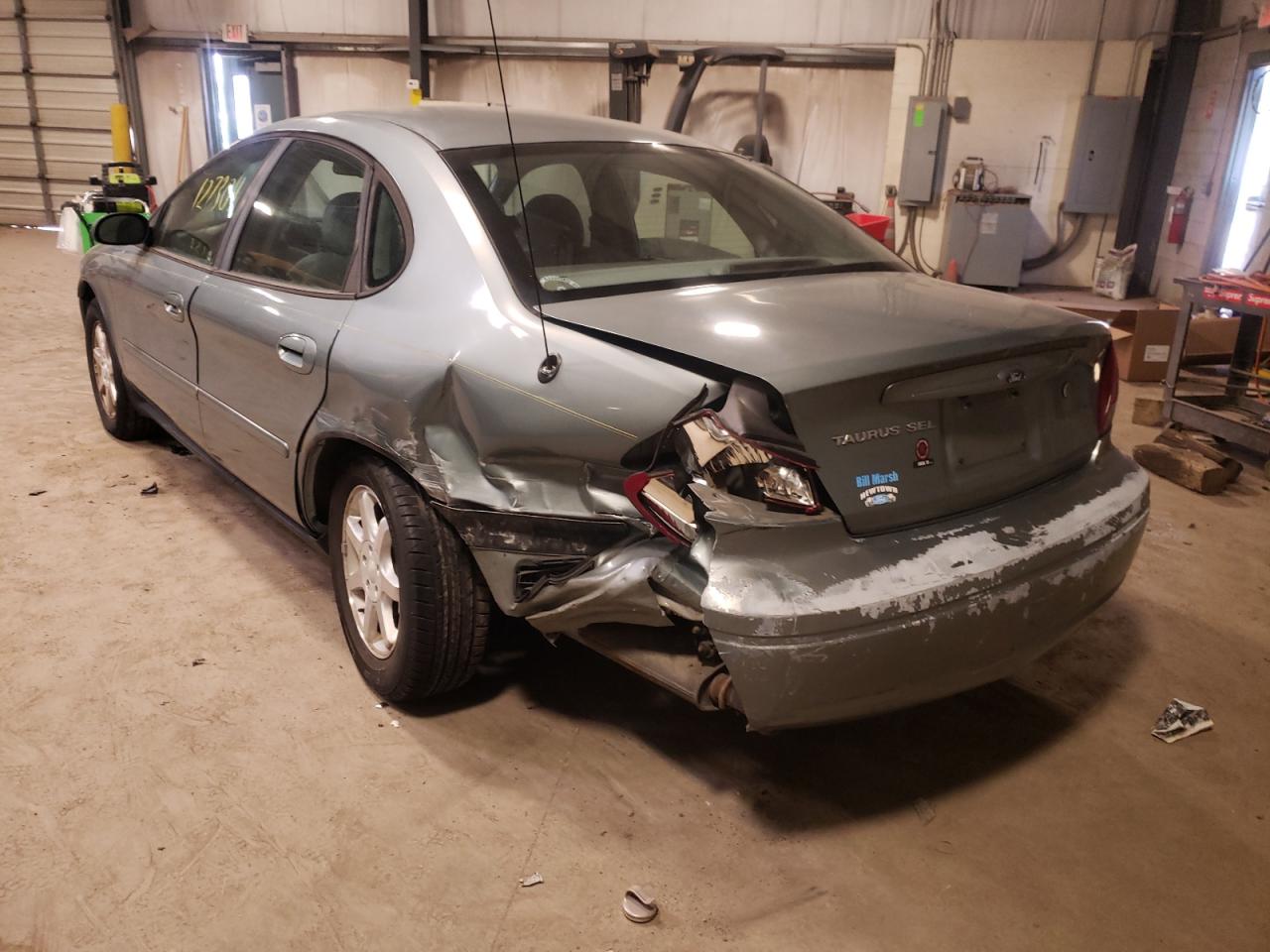 Photo 3 from auction – 2006 FORD TAURUS SEL with VIN 1FAFP56U46A197650