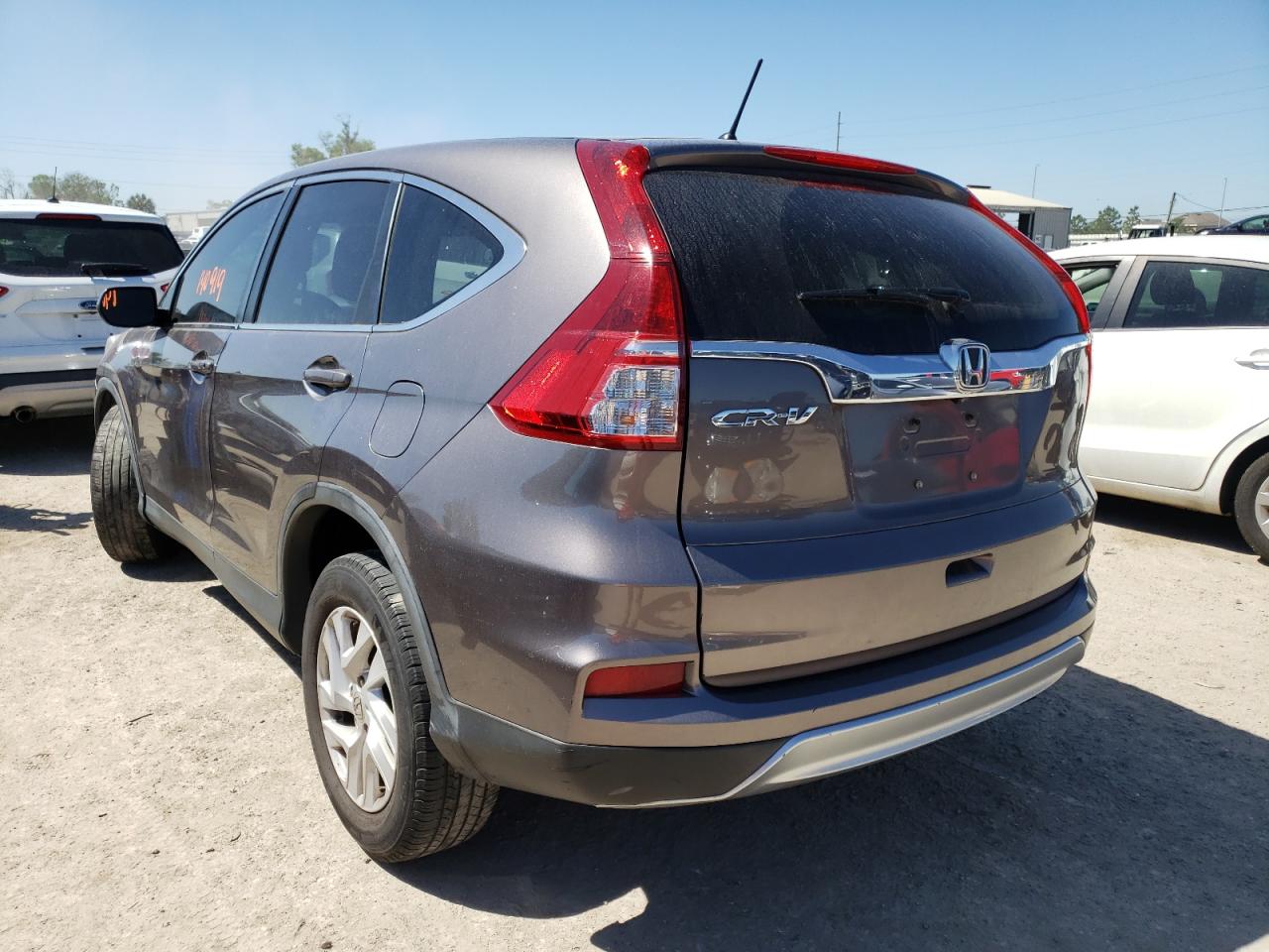 Photo 3 from auction – 2015 HONDA CR-V EX with VIN 3CZRM3H53FG709579