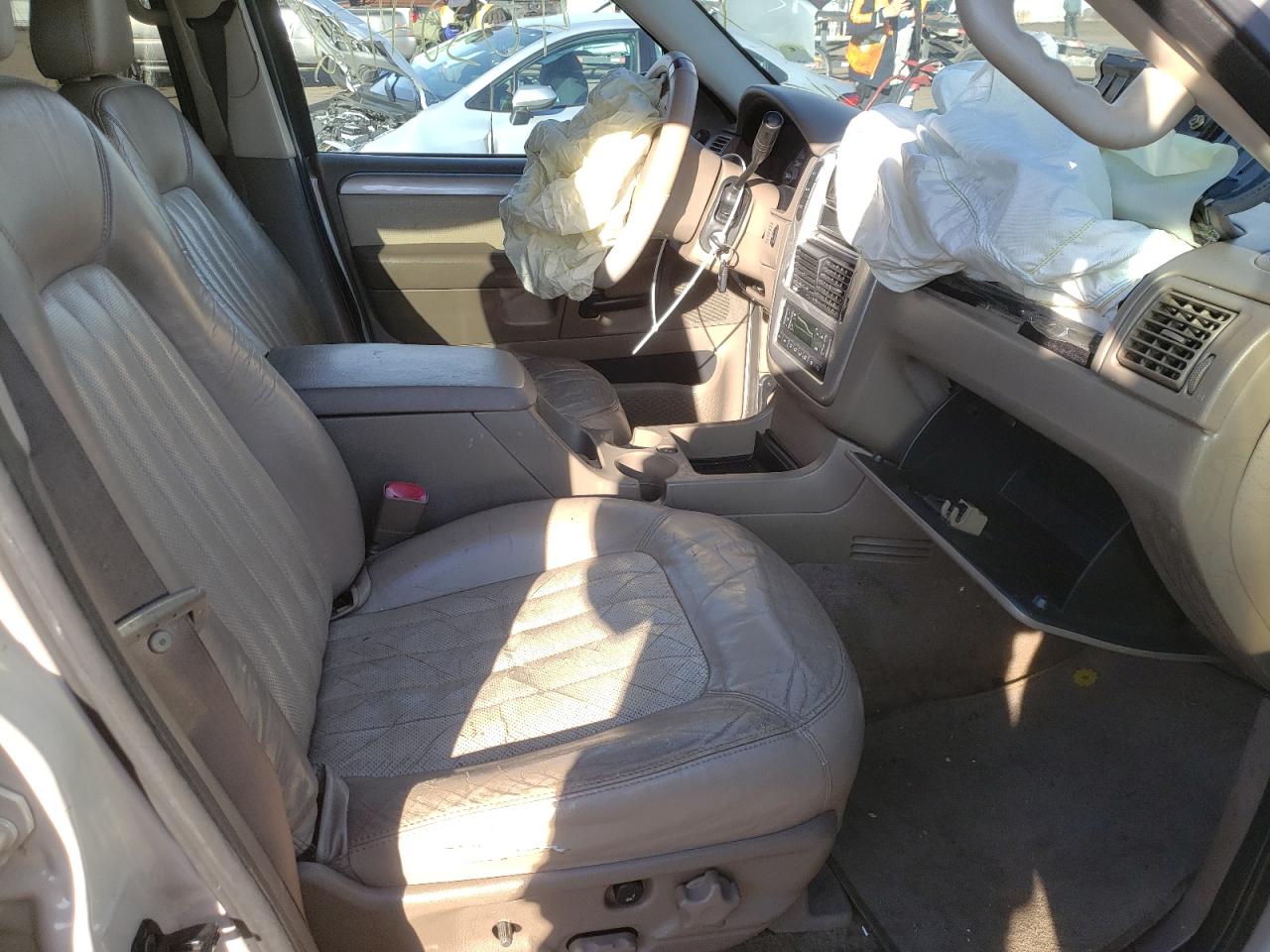 Photo 5 from auction – 2005 MERCURY MOUNTAINEE with VIN 4M2DU86W55ZJ24245