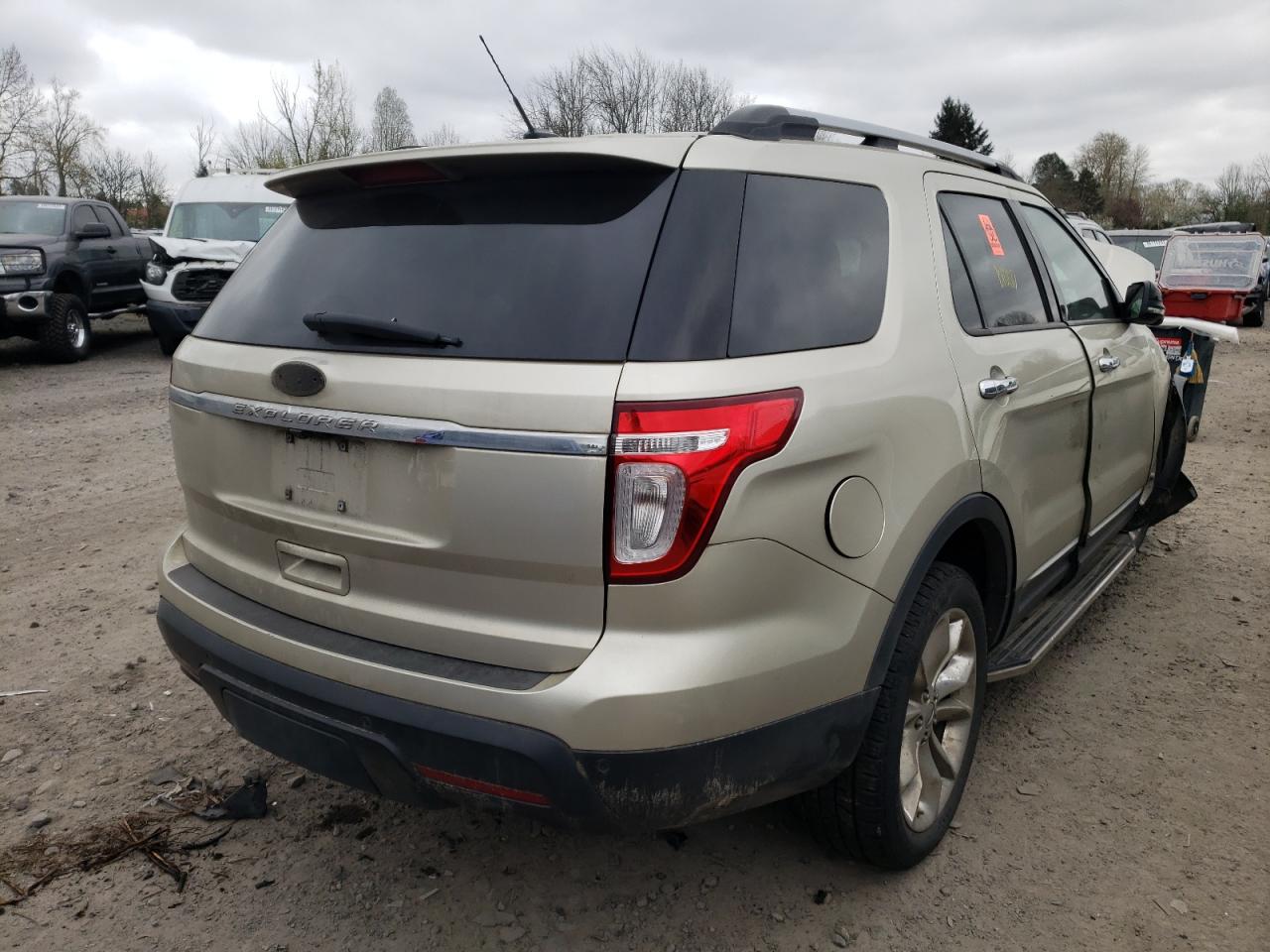 Photo 4 from auction – 2011 FORD EXPLORER X with VIN 1FMHK8D81BGA47068