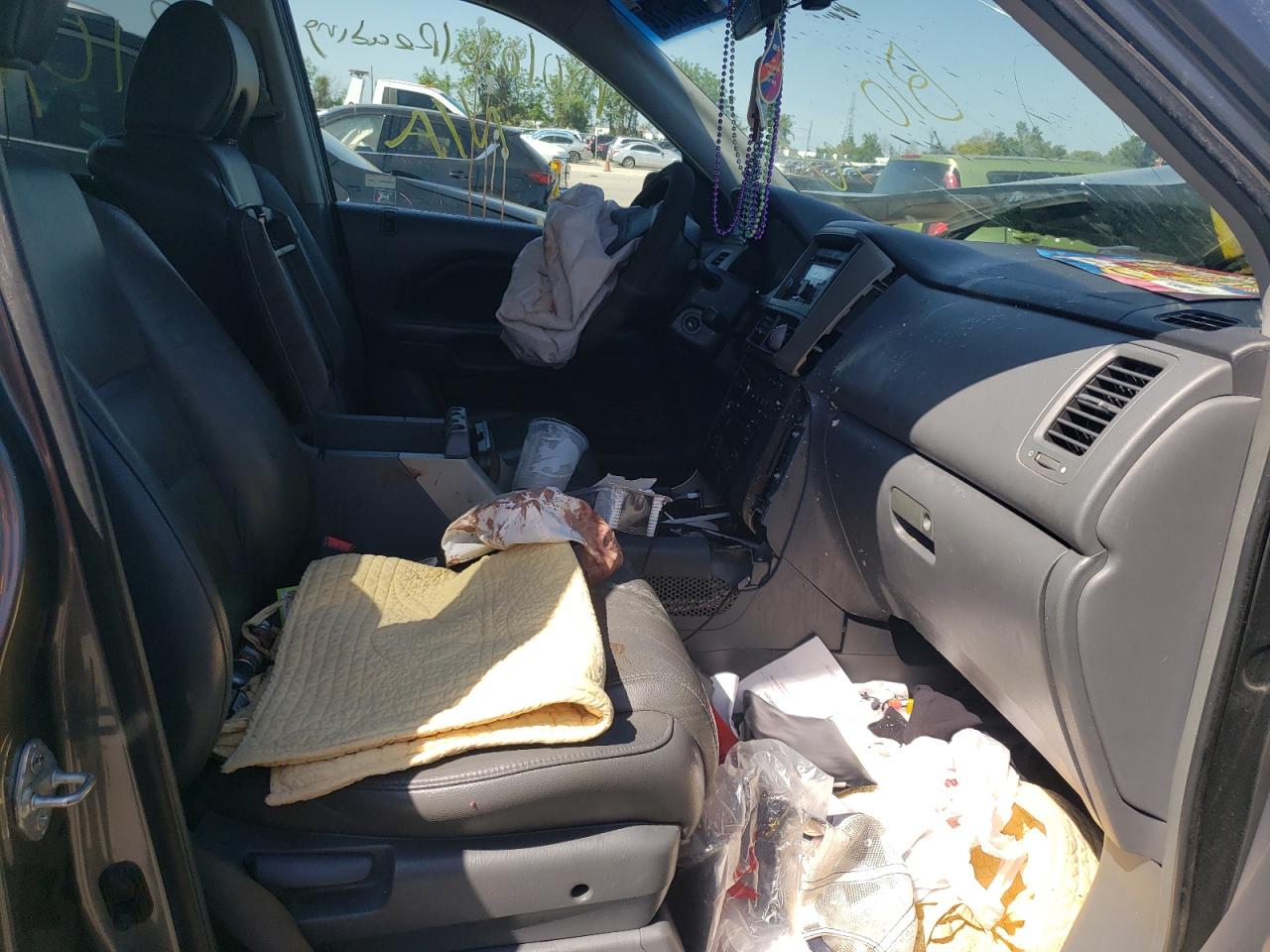 Фото 5 с аукциона – 2007 HONDA PILOT EXL с VIN 5FNYF18677B015879