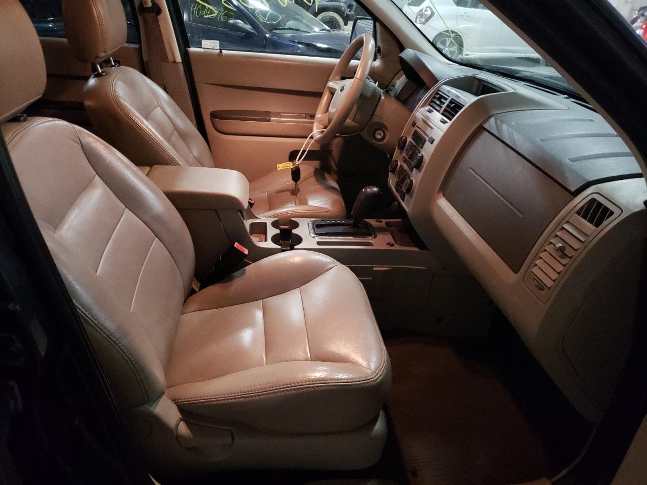 Photo 5 from auction – 2008 FORD ESCAPE XLT with VIN 1FMCU03148KC24664