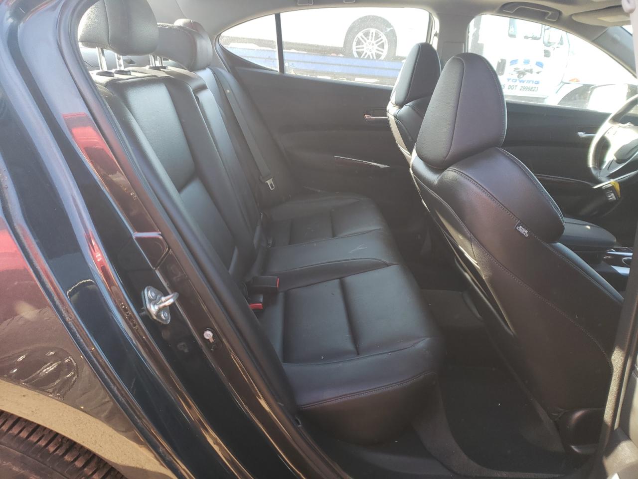 Photo 6 from auction – 2016 ACURA TLX with VIN 19UUB1F34GA003895