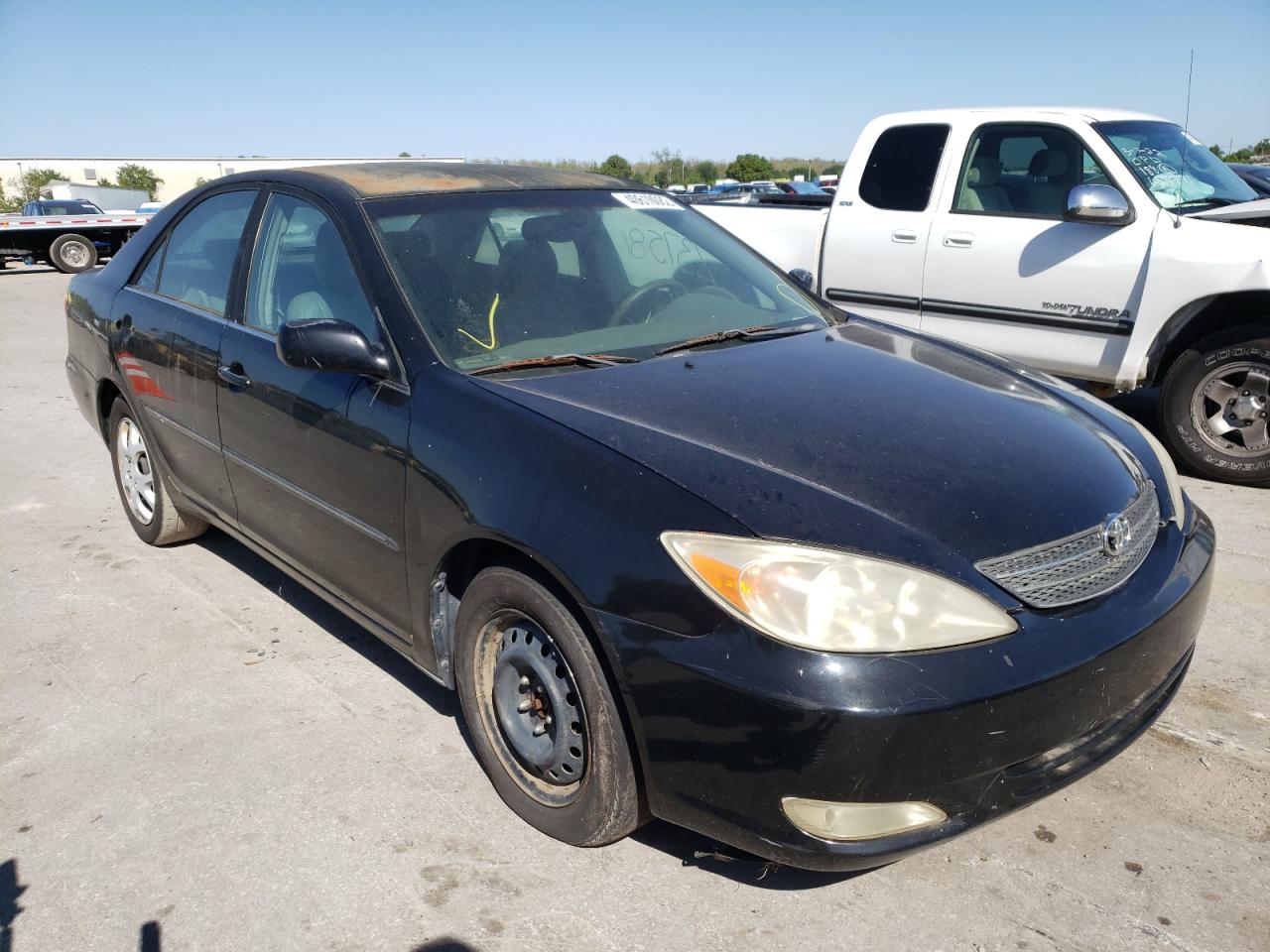 TOYOTA CAMRY LE 2003 with VIN 4T1BE32K03U247232 - Photo from auction