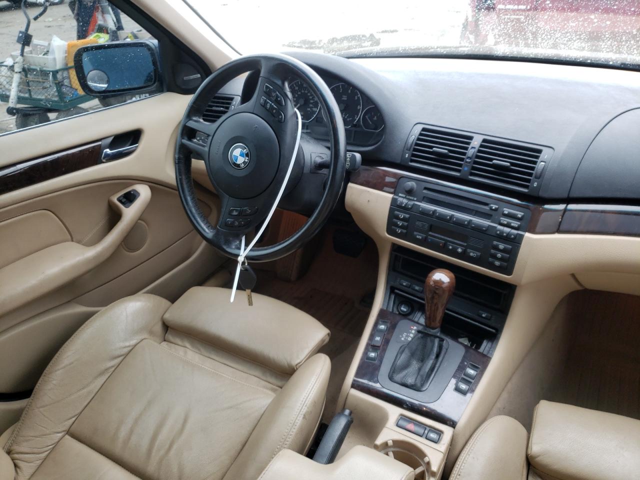 Photo 9 from auction – 2002 BMW 330 XI with VIN WBAEW53422PG16907