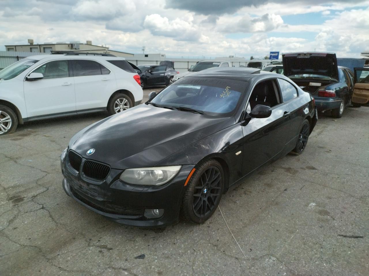 Photo 2 from auction – 2011 BMW 328 I with VIN WBAKE3C5XBE558024