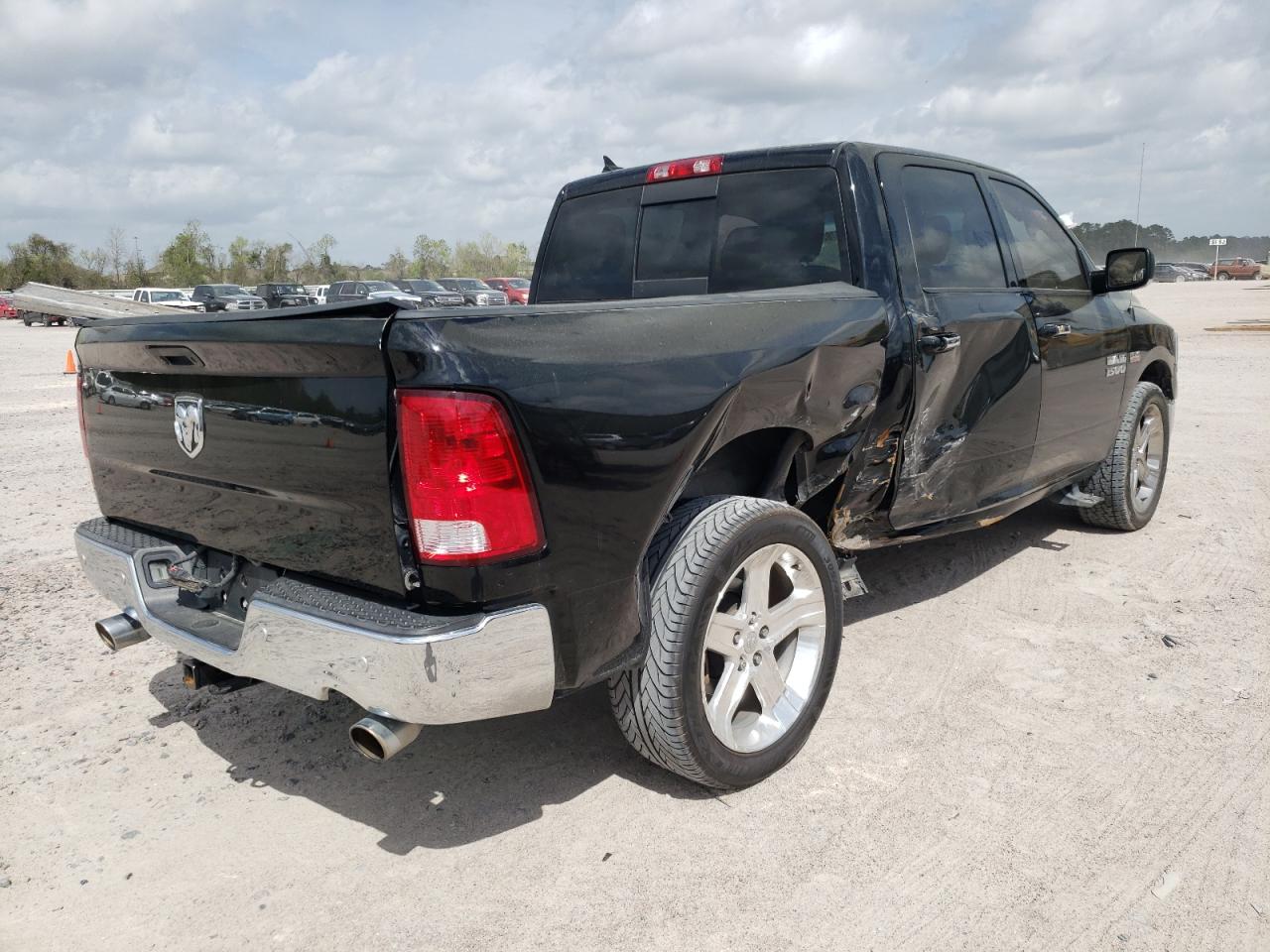 Photo 4 from auction – 2014 RAM 1500 SLT with VIN 1C6RR6LT6ES455816
