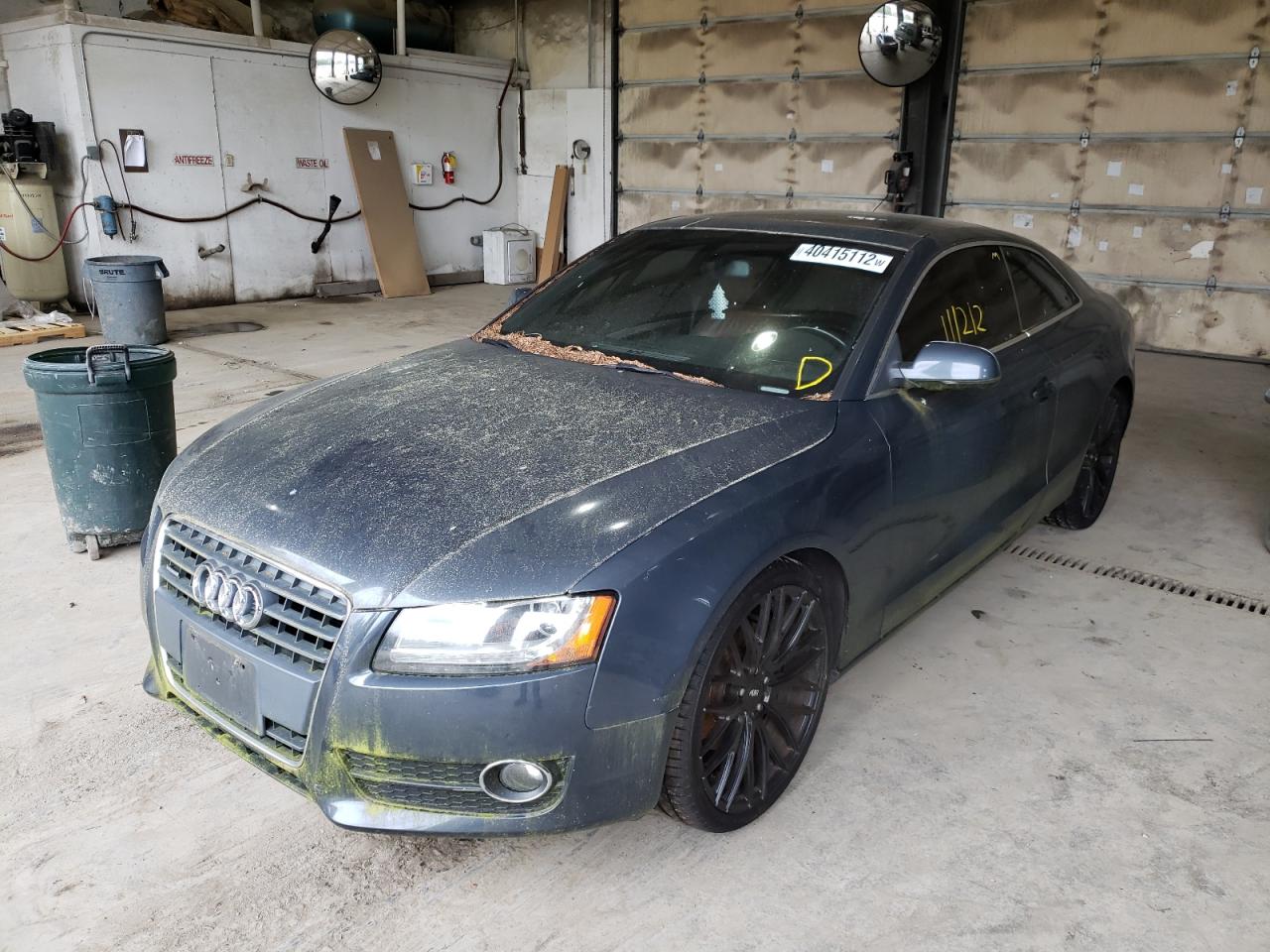 Photo 2 from auction – 2010 AUDI A5 PREMIUM with VIN WAULFAFRXAA041588