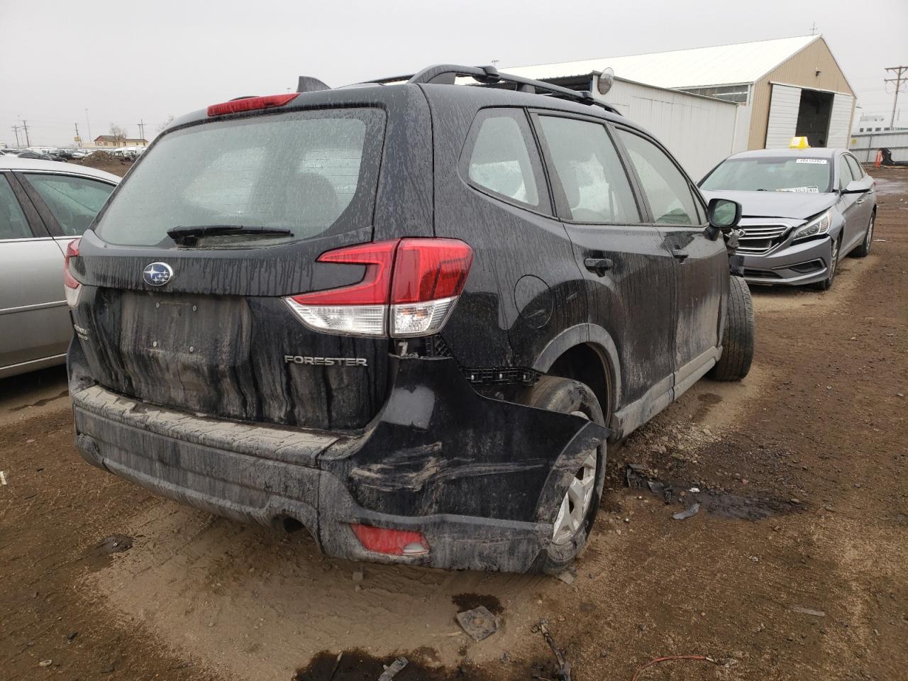 Photo 4 from auction – 2019 SUBARU FORESTER with VIN JF2SKACC5KH462431