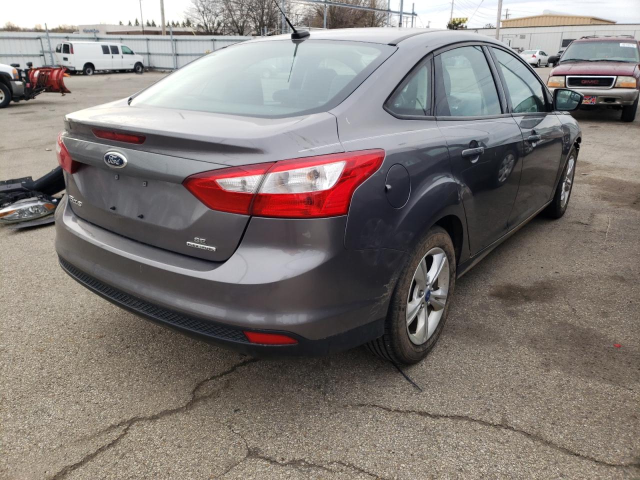 Photo 4 from auction – 2013 FORD FOCUS SE with VIN 1FADP3F29DL176143