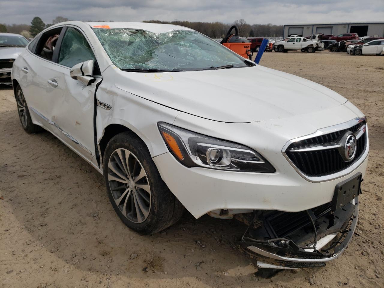 BUICK LACROSSE E 2017 with VIN 1G4ZP5SS6HU149866 - Photo from auction