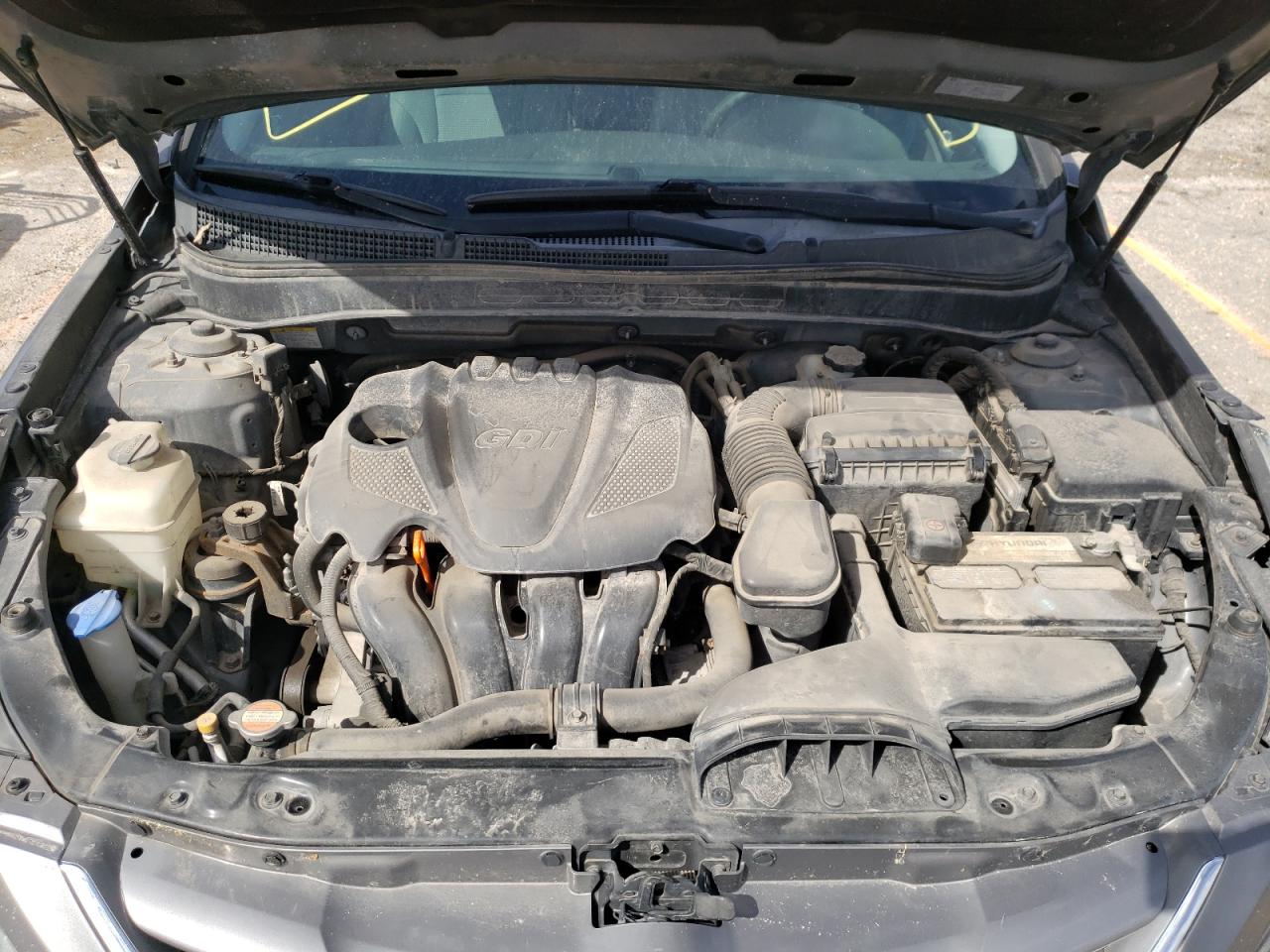 Photo 7 from auction – 2011 HYUNDAI SONATA GLS with VIN 5NPEB4AC7BH023989