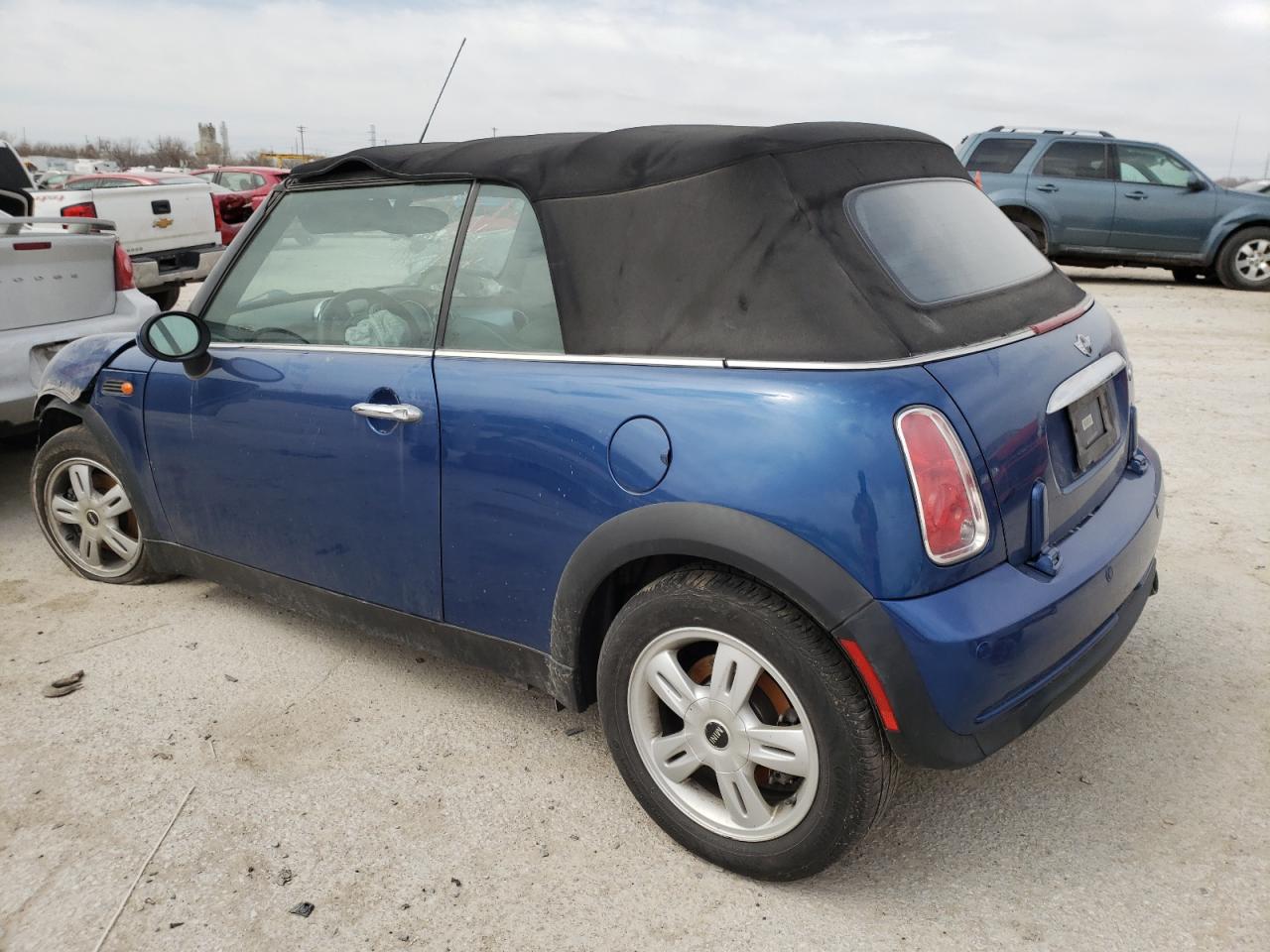 Photo 3 from auction – 2007 MINI COOPER with VIN WMWRF33587TG16536