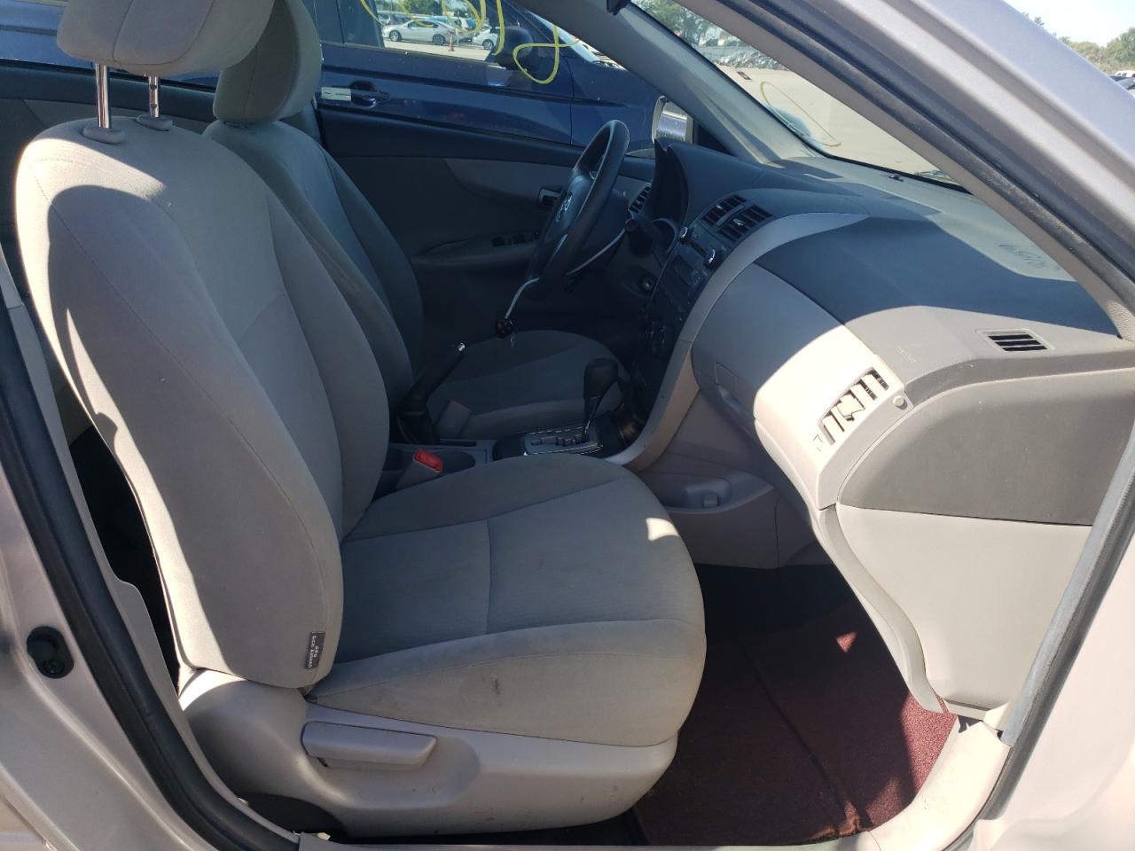 Photo 5 from auction – 2010 TOYOTA COROLLA BA with VIN 1NXBU4EE8AZ357019