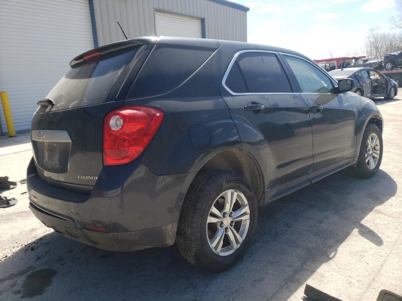 Photo 4 from auction – 2013 CHEVROLET EQUINOX LS with VIN 2GNFLCEK1D6389877