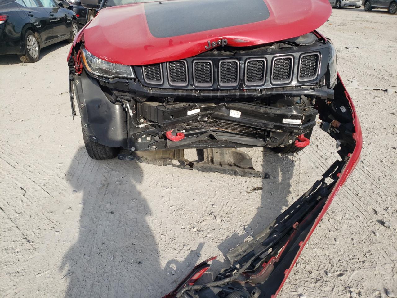 Photo 9 from auction – 2018 JEEP COMPASS TR with VIN 3C4NJDDB1JT417637