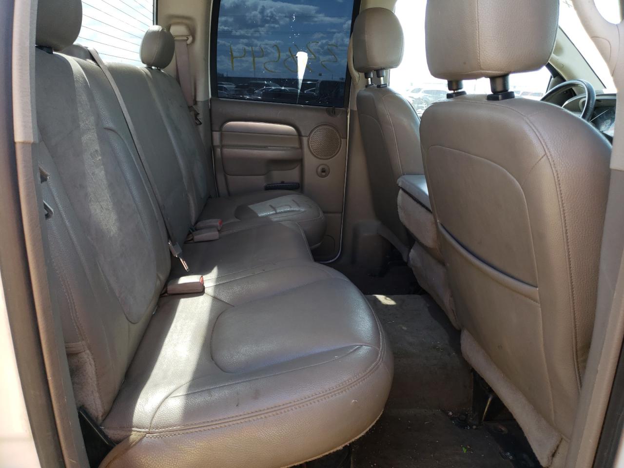 Photo 6 from auction – 2004 DODGE RAM 3500 S with VIN 3D7MU48664G173759