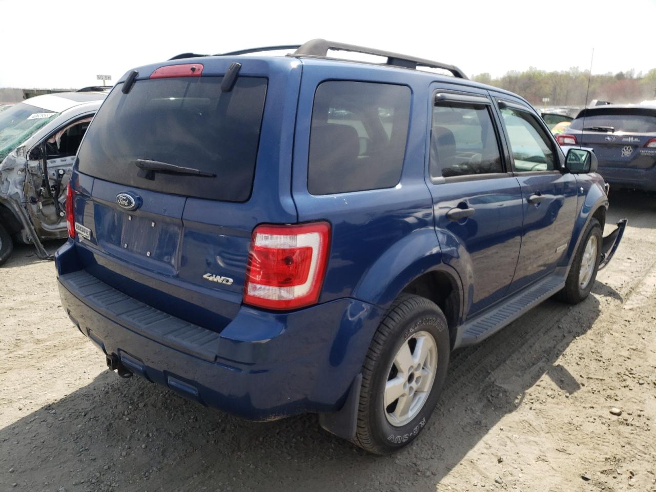 Photo 4 from auction – 2008 FORD ESCAPE XLT with VIN 1FMCU93168KD42266