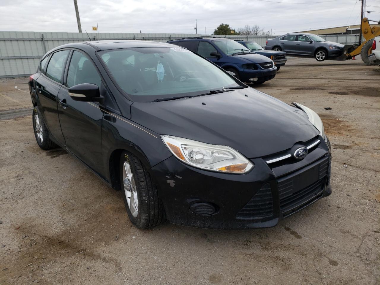 FORD FOCUS SE 2014 with VIN 1FADP3K28EL383579 - Photo from auction
