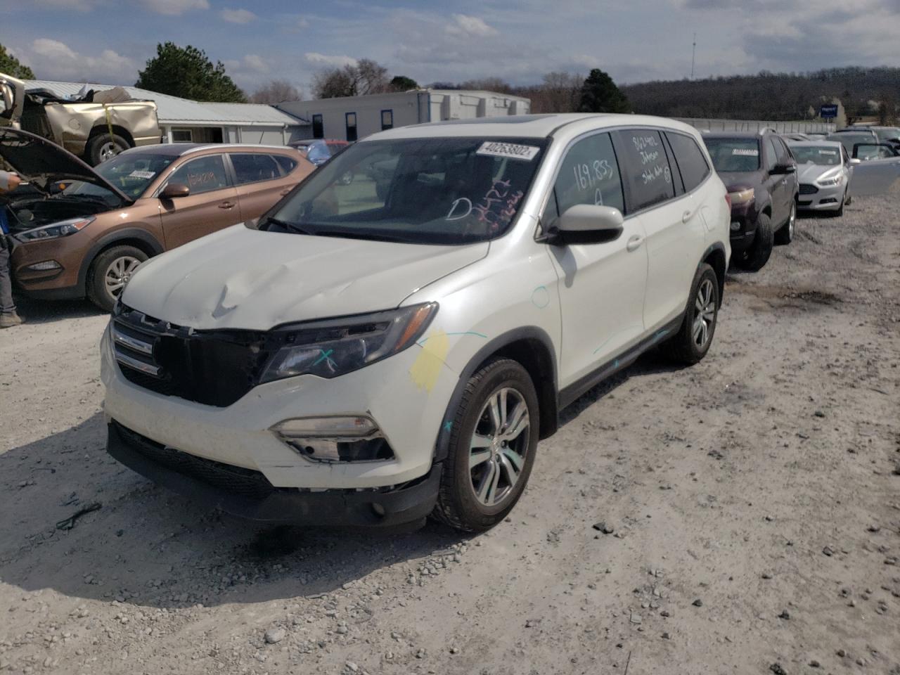 Photo 2 from auction – 2016 HONDA PILOT EXL with VIN 5FNYF6H85GB008427