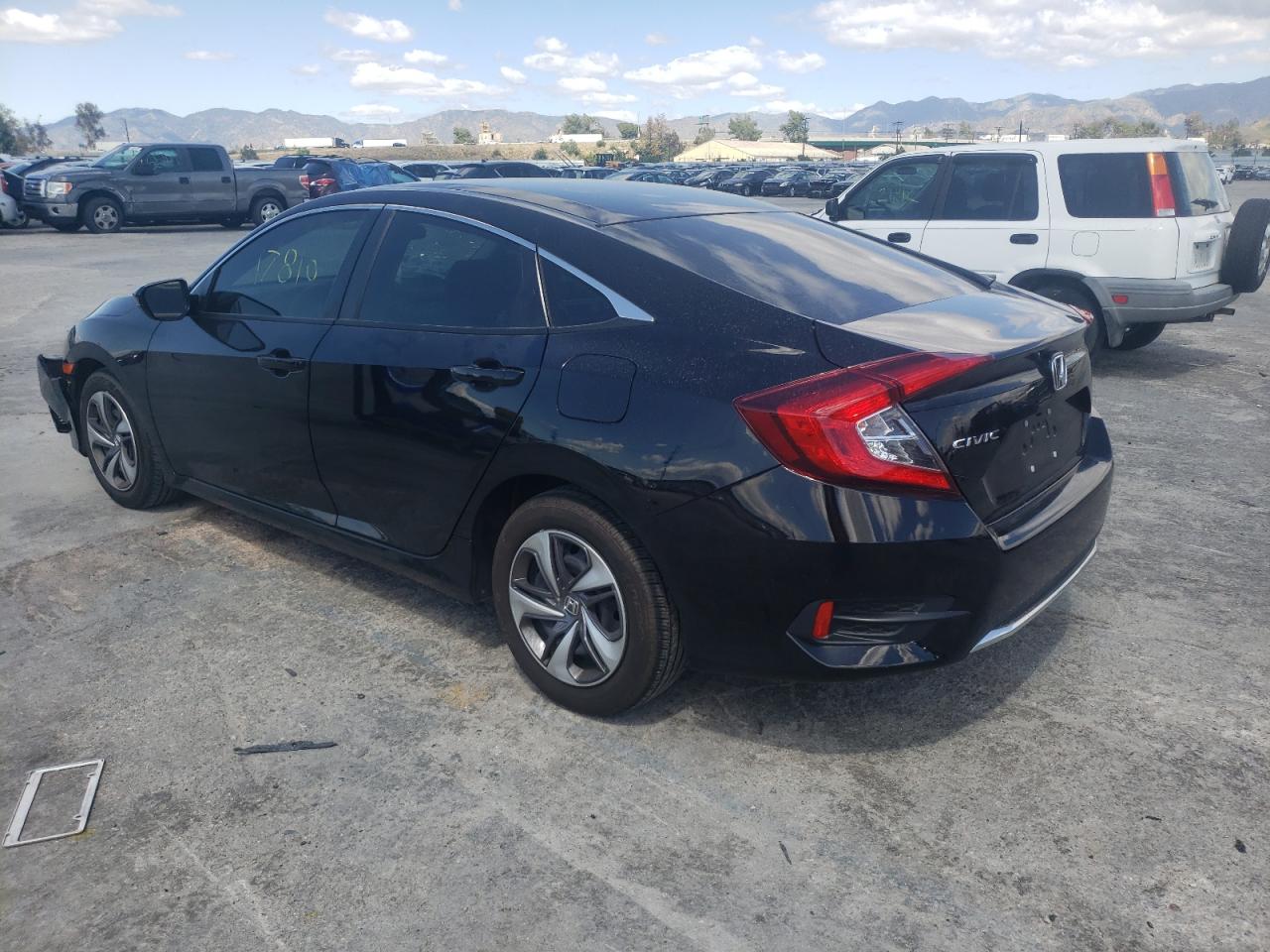 Photo 3 from auction – 2020 HONDA CIVIC LX with VIN 19XFC2F61LE210899