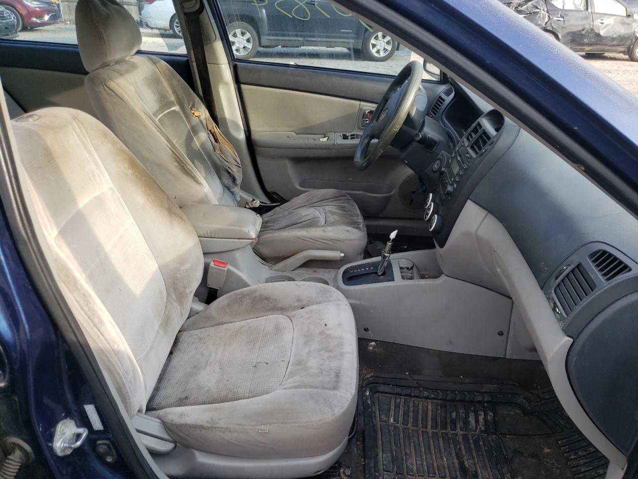 Photo 5 from auction – 2009 KIA SPECTRA EX with VIN KNAFE221195598559