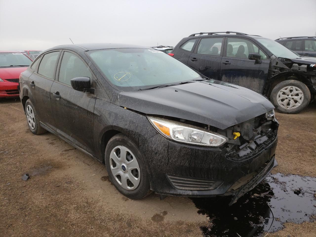 FORD FOCUS S 2016 with VIN 1FADP3E2XGL221158 - Photo from auction