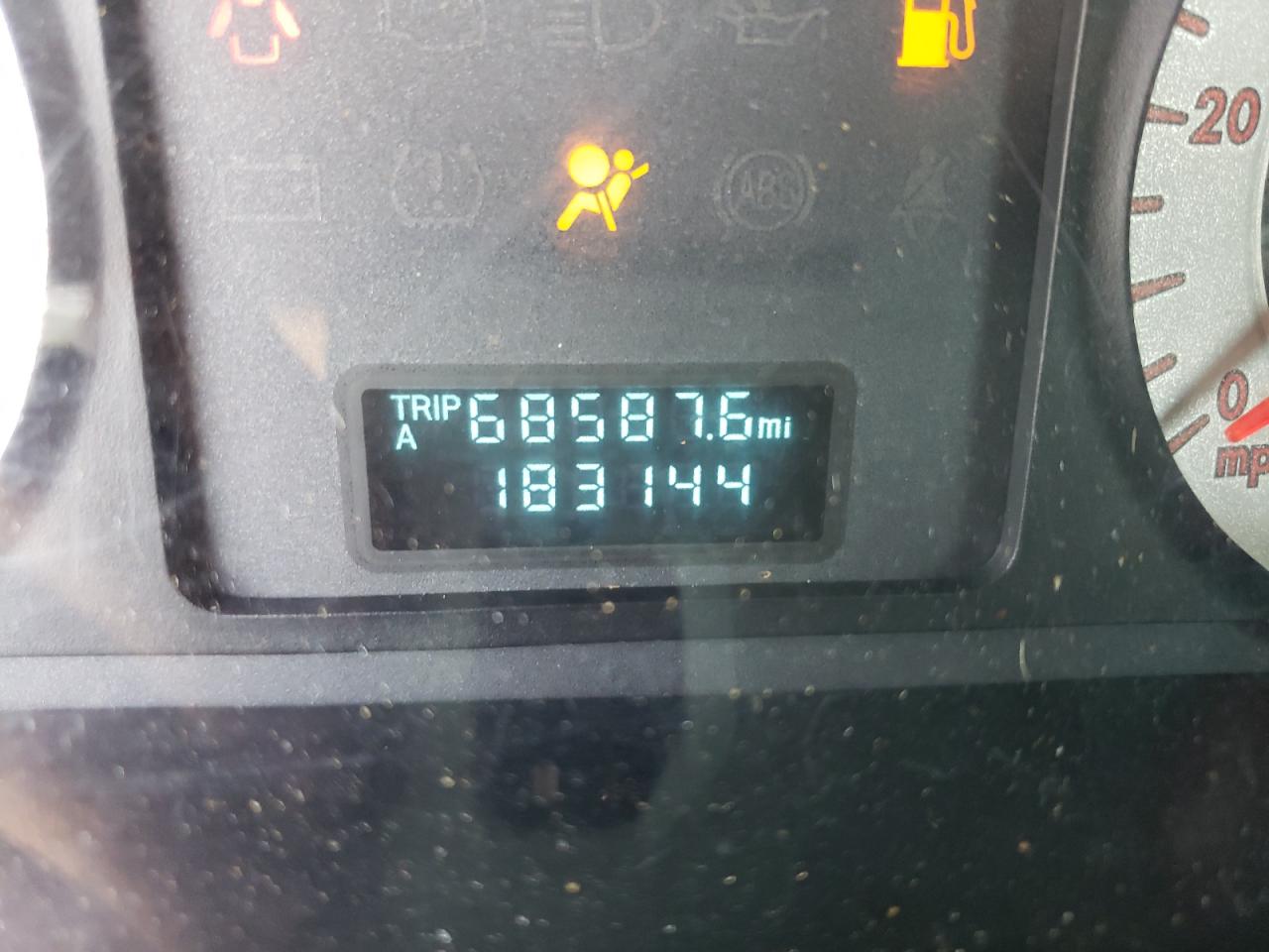 Photo 8 from auction – 2008 MAZDA TRIBUTE S with VIN 4F2CZ961X8KM21439