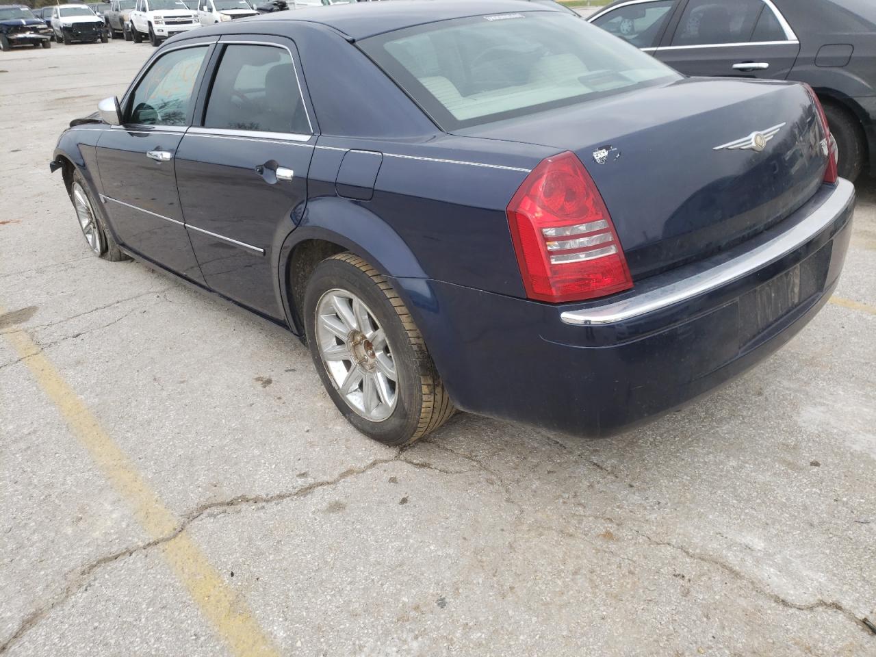 Photo 3 from auction – 2005 CHRYSLER 300C with VIN 2C3JA63H15H620501